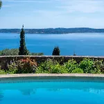 Villa Vue Exceptionnelle Golfe De Saint -tropez Piscine 6ch 6 Sdb 12 Personnes