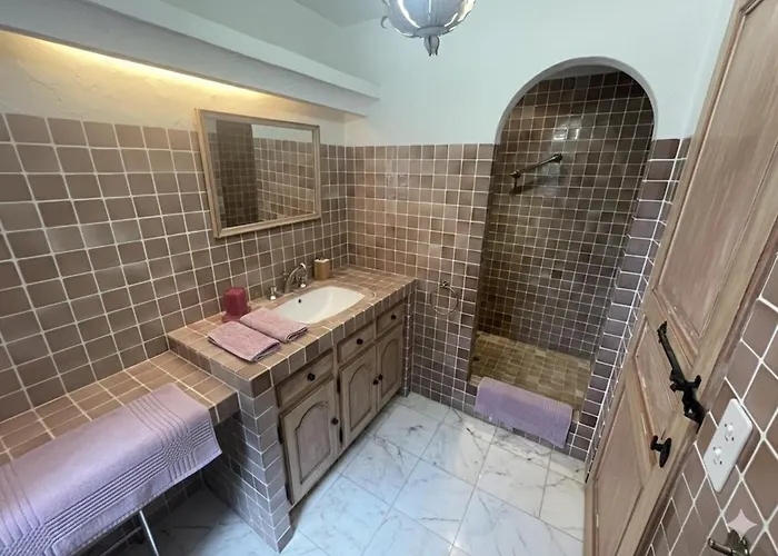 Familiale Vue Exceptionnelle Golfe De Saint -tropez 6ch 6 Sdb 12 Personnes