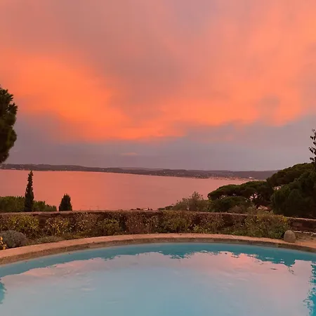 Familiale Vue Exceptionnelle Golfe De Saint -tropez 6ch 6 Sdb 12 Personnes * Sainte-Maxime