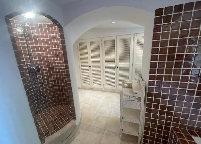 Familiale Vue Exceptionnelle Golfe De Saint -tropez 6ch 6 Sdb 12 Personnes *