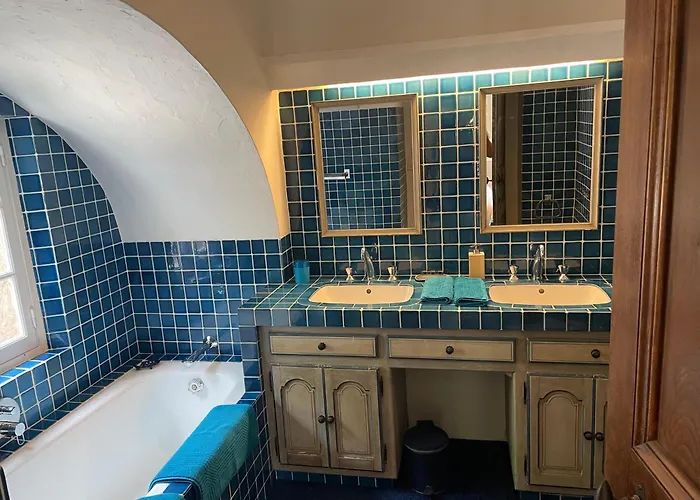 Familiale Vue Exceptionnelle Golfe De Saint -tropez 6ch 6 Sdb 12 Personnes