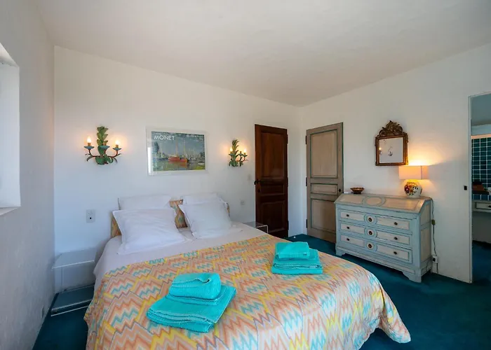 ヴィラ Vue Exceptionnelle Golfe De Saint -tropez Piscine 6ch 6 Sdb 12 Personnes サント・マキシム